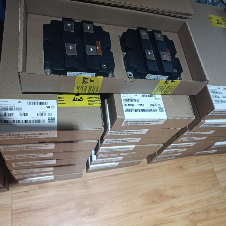 Infineon IGBT module FP25R12W1T7-B11