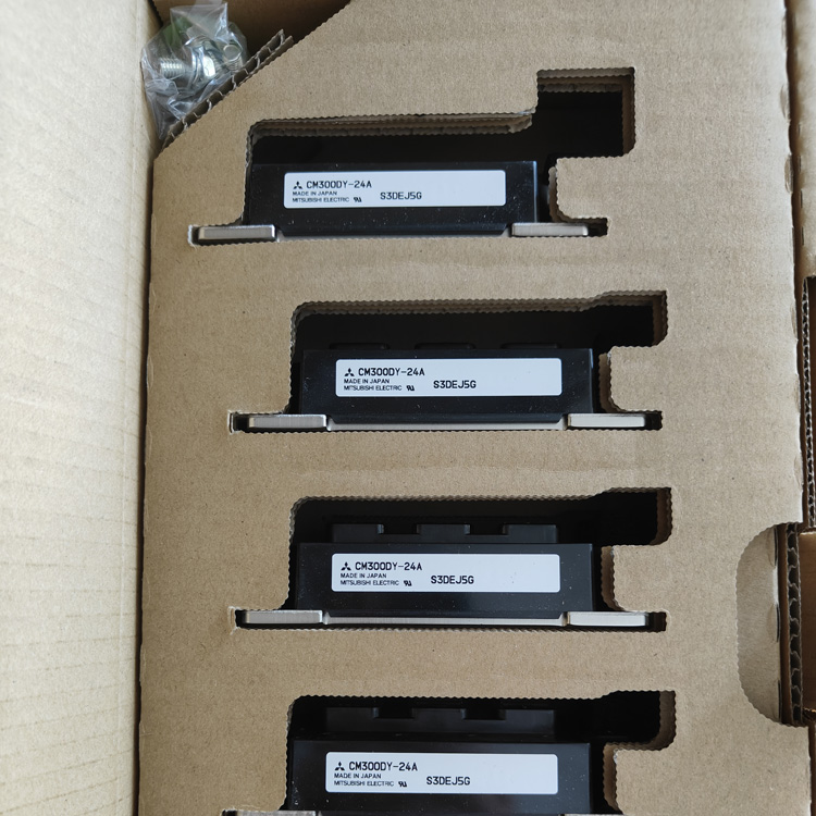 Infineon IGBT module FF300R17ME4
